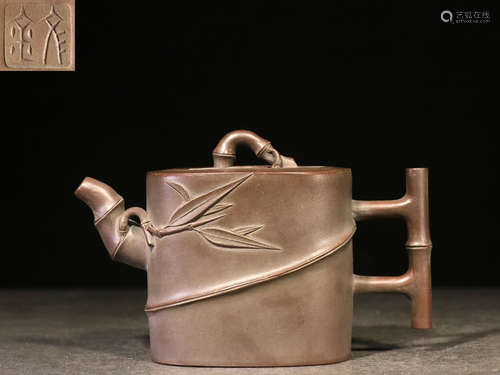 YIXING ZISHA 'BAMBOO' ROUNDED RECTANGULAR TEAPOT