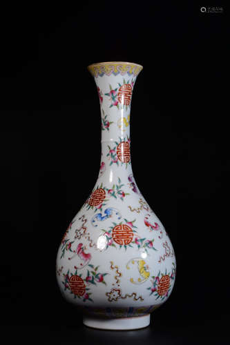 FAMILLE ROSE 'LONGEVITY' LONG NECK VASE