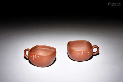 PAIR OF YIXING ZISHA ROUNDED SQUARE TEA CUPS