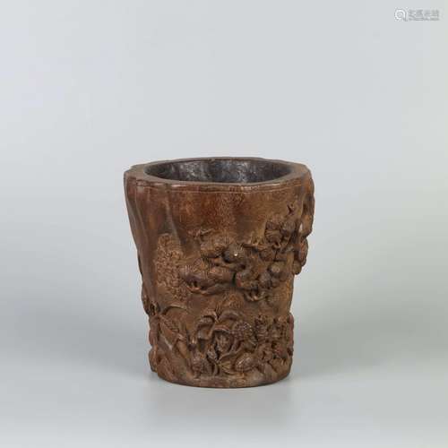 A PINE PATTERN EAGLEWOOD BRUSH POT