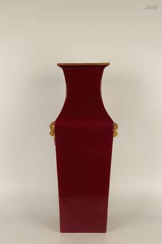 RED GLAZING GILT VASE WITH HANDLES,