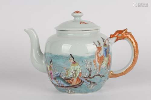 FAMILLE ROSE STORY MOTIF TEAPOT