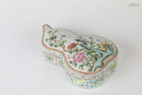 Jia Qing,Bucket color glaze gourd cover box