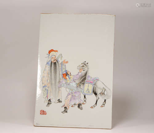 Famille rose ceramic board from Qing清代粉彩刀馬人瓷板