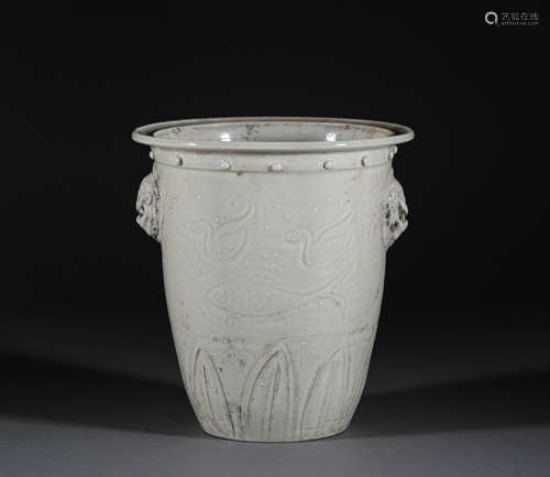 Ding kiln pot with two ears in lion form from Song宋代定窯獅...