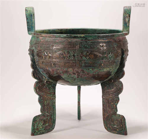 Bronze tripod from Han汉代三足青铜大鼎