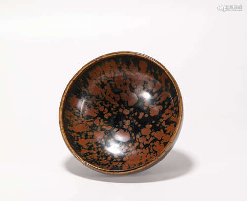 Black glazed bowl from Song宋代黑釉窯變大碗