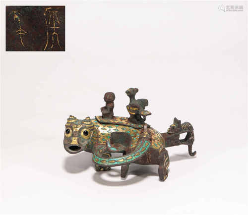 Silvering and gold censer in beast form喊道錯金銀獸首香薰