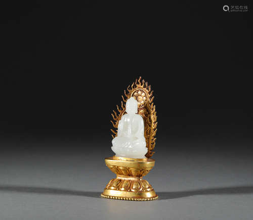 Hetian jade buddhism sculpture covered with gold leaf from Q...