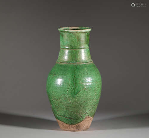 Green glazed vase from Liao遼代綠釉瓶