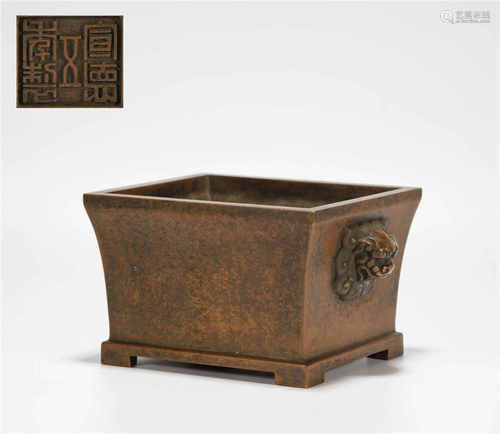 Copper censer in lion form from Ming明代銅制獅首香爐