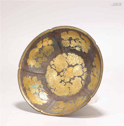 Silvering and gold bowl from Han藪貓漢代銀鎏金花卉碗