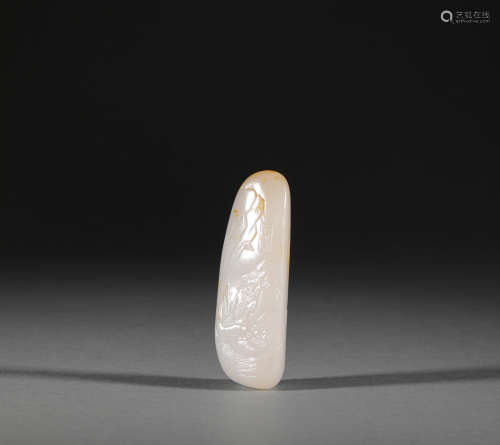 Hetian jade board from Qing清代和田玉花卉牌