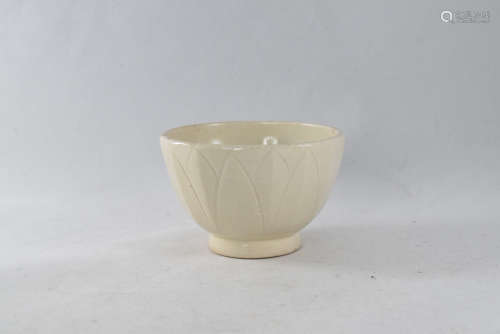 A Ding Ware White Porcelain Cup