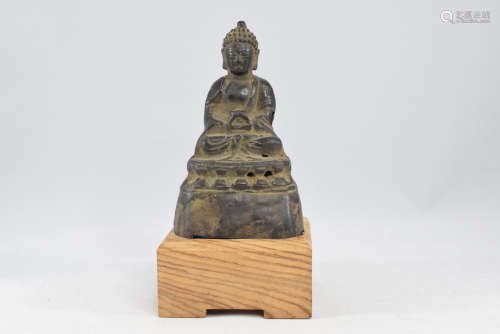 A Bronze Buddha Figure