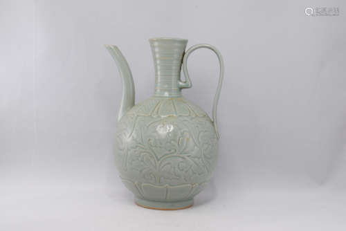 A YaoZhou Porcelain Carved Water Pot