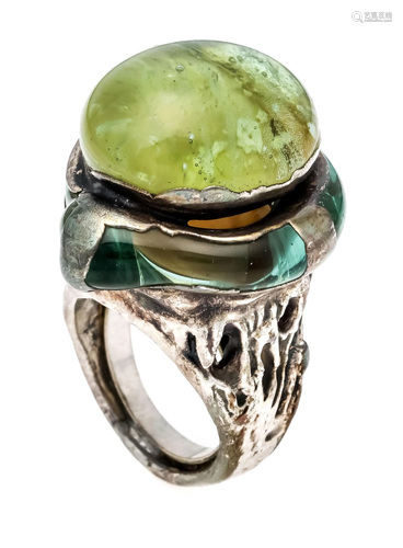 Designer ring silver with a gree