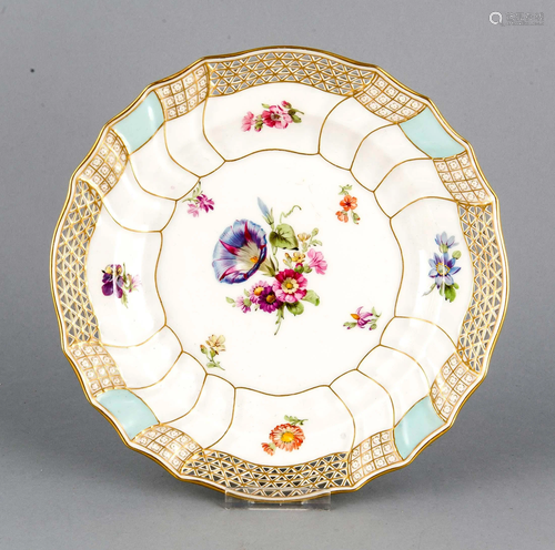 Basket plate, KPM Berlin, 1914