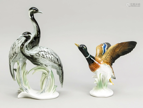 Two bird figures, pair of bird