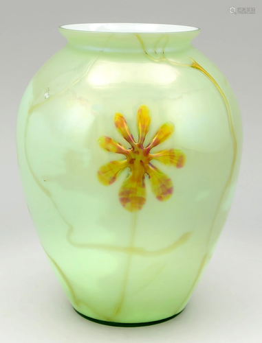 Vase, 20th c., round stand, ov