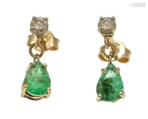 Emerald diamond stud earrings GG