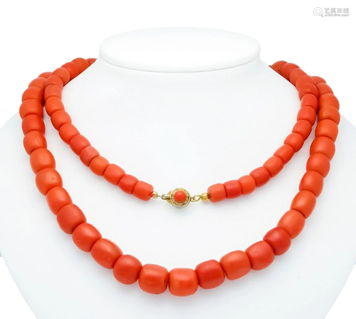 Coral necklace made of barrel-sh