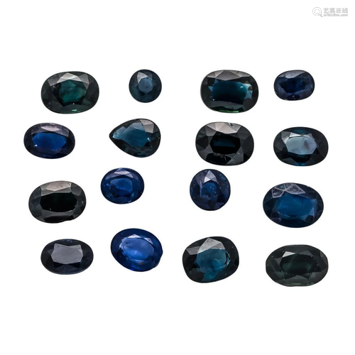 mixed lot of 16 blue sapphires,