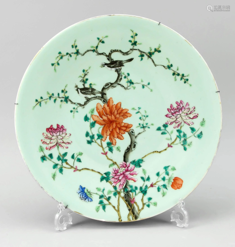 Large Famille Rose plate, Chin