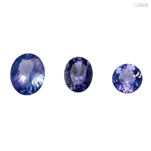 3 tanzanites, total 4.13 ct, ova