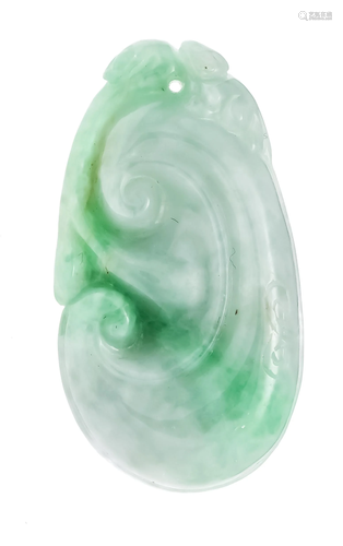 Jade pendant, fine cut jade, l.