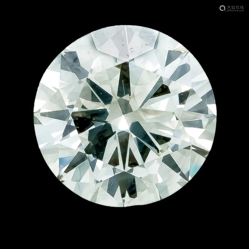 Brilliant 2.03 ct Fancy very lig