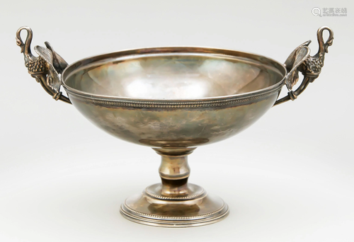 Round centerpiece, c. 1900, ma