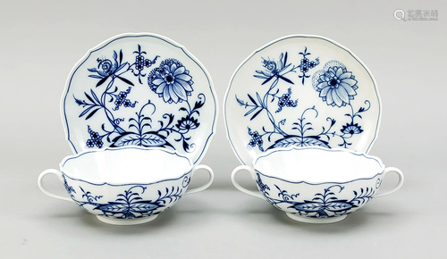 Two soup cups with saucer, Mei