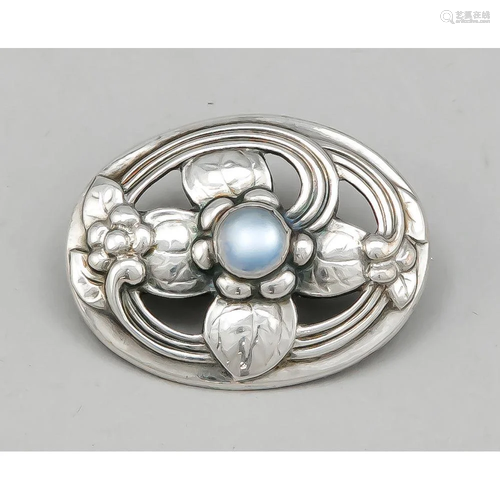 Oval brooch, Denmark, 20th cen