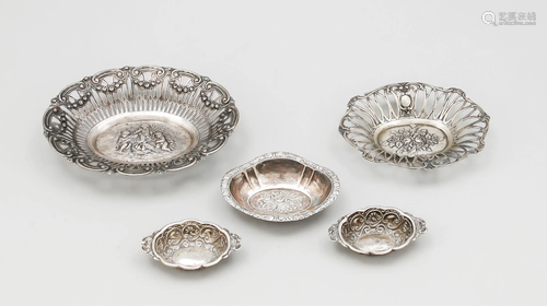 Five oval bowls, 20th century,