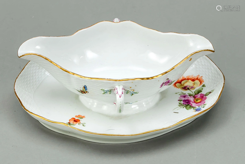 Gravy boat with fixed saucer,