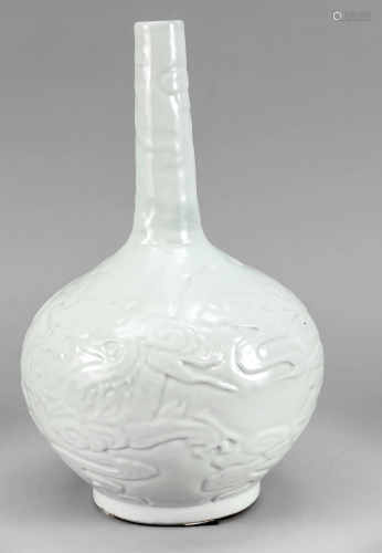 Monochrome dragon relief vase,