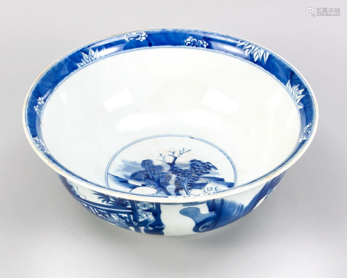 Large bowl, China, 17th/18th c