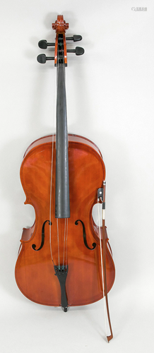 Cello with bow and gigbag, 20t