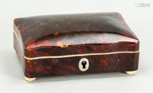 Tortoise shell casket, late 19