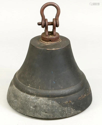 Large bell, end of the 19th ce