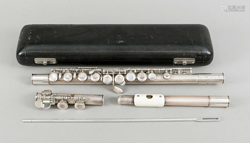 Transverse flute with case, GD