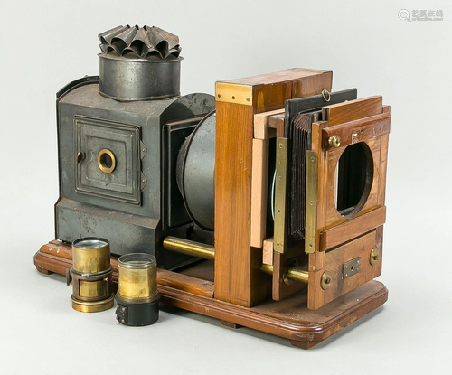 Large projector, late 19th c.,