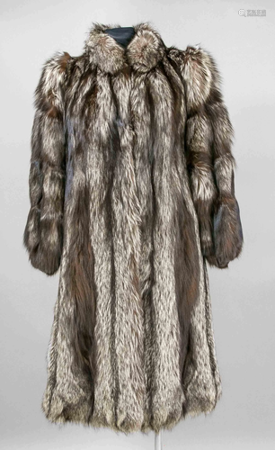 Ladies silver fox coat, 2nd ha