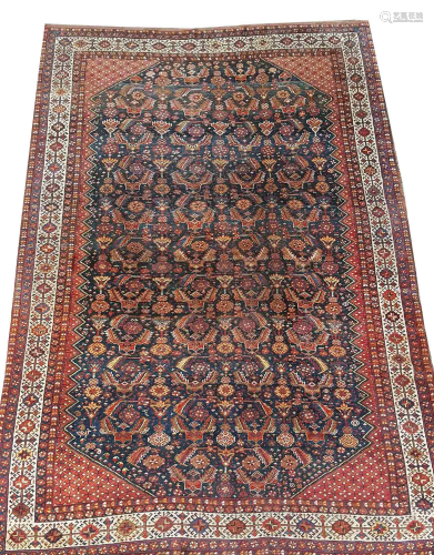 Carpet, 290 x 185 cm
