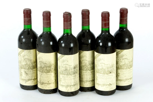 Six bottles of Chianti