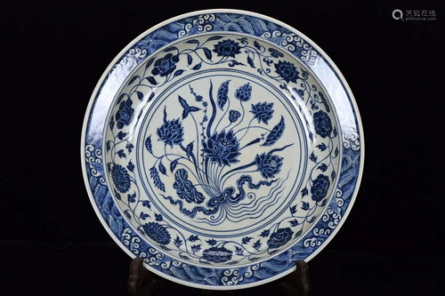 BLUE & WHITE 'FLORAL' CHARGER