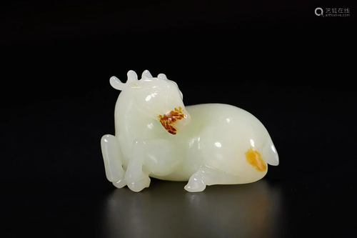 HETIAN JADE HAND PIECE OF DEER