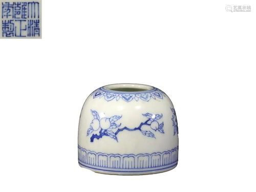 BLUE & WHITE 'PEACH AND POMEGRANATE' WATER BOWL