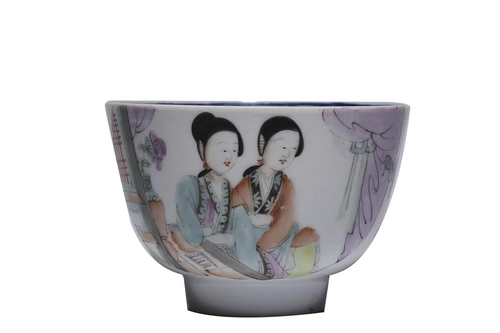 BLUE & WHITE AND FAMILLE ROSE 'MAIDEN' BOWL